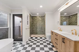 3919 Gilbert Ave, Dallas, TX 75219 - Photo 23