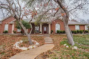 316 Coach House Cir, Fort Worth, TX 76108 - Photo 3