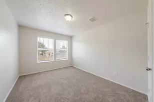 2454 Meadowgate Ln, Lancaster, TX 75134 - Photo 29