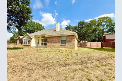 2201 Greendale Court, Bedford, TX 76022 - Photo 39