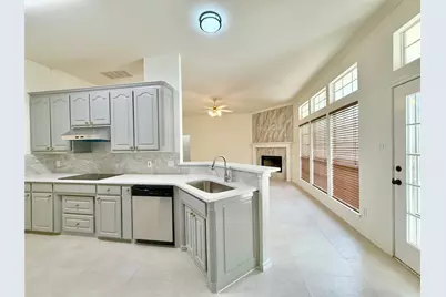 2201 Greendale Court, Bedford, TX 76022 - Photo 5