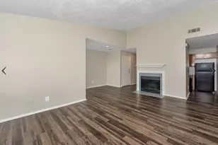 11050 Woodmeadow Pkwy, Dallas, TX 75228 - Photo 7