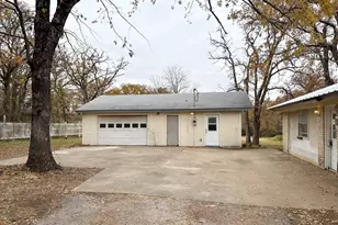 5805 Pecan Cir, Alvarado, TX 76009 - Photo 5