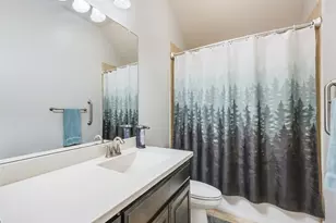 6920 Kingdom Estates Dr, Dallas, TX 75236 - Photo 37