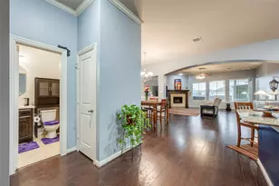 6920 Kingdom Estates Dr, Dallas, TX 75236 - Photo 5