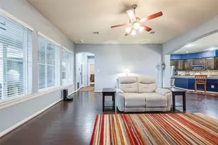 6920 Kingdom Estates Dr, Dallas, TX 75236 - Photo 23