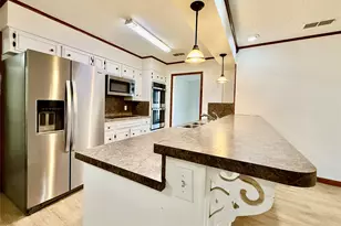 2000 SE 10th St, Mineral Wells, TX 76067 - Photo 15