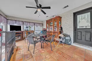 1908 Thousand Oaks Dr, Burleson, TX 76028 - Photo 29