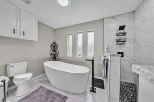 1908 Thousand Oaks Dr, Burleson, TX 76028 - Photo 21