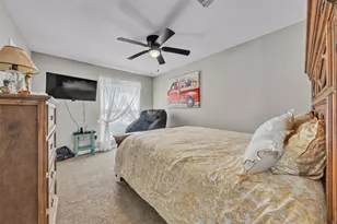 1908 Thousand Oaks Dr, Burleson, TX 76028 - Photo 17