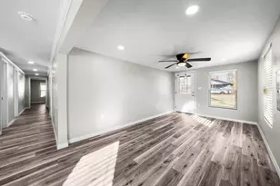 305 Gaskins St, Como, TX 75431 - Photo 13