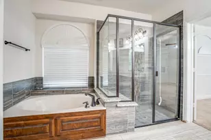 13085 N Llano Ave, Frisco, TX 75035 - Photo 17