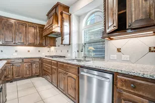 13085 N Llano Ave, Frisco, TX 75035 - Photo 9