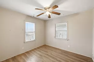 806 Hamilton Dr, Gholson, TX 76705 - Photo 7