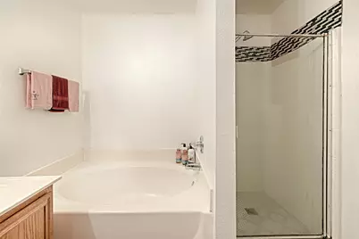 101 Fairbanks Drive, Garland, TX 75043 - Photo 19