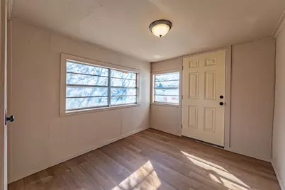 1000 N Clinton Street N, Stephenville, TX 76401 - Photo 9