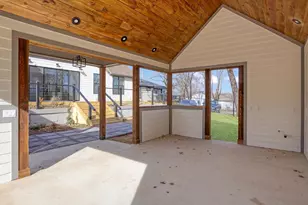 319 S Pecan St, Bells, TX 75414 - Photo 33