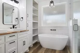 319 S Pecan St, Bells, TX 75414 - Photo 23