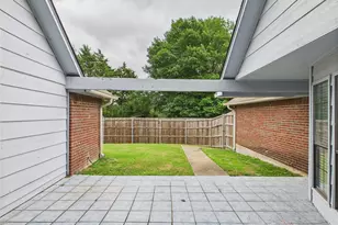 1120 Canyon Ridge Dr, DeSoto, TX 75115 - Photo 17