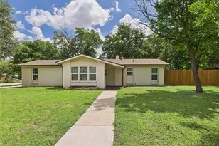 5601 Oak Grove Rd W, Fort Worth, TX 76134 - Photo 1