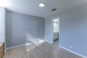 100 Spring Oak St, Lacy Lakeview, TX 76705 - Photo 23