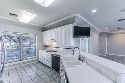 100 Spring Oak Street, Lacy Lakeview, TX 76705 - Photo 11