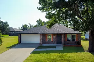 413 Bethlehem St, Terrell, TX 75160 - Photo 1