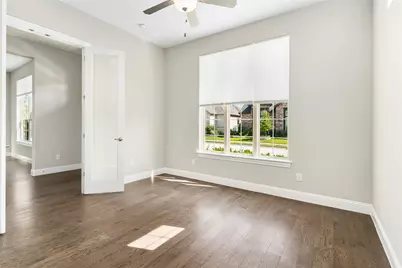 12261 Hesse Drive, Farmers Branch, TX 75234 - Photo 11