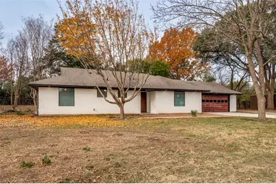 713 Hilltop Circle, DeSoto, TX 75115 - Photo 3