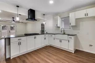 713 Hilltop Cir, DeSoto, TX 75115 - Photo 9