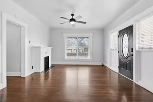 2703 Gladstone Dr, Dallas, TX 75211 - Photo 5