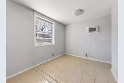 2703 Gladstone Drive, Dallas, TX 75211 - Photo 31