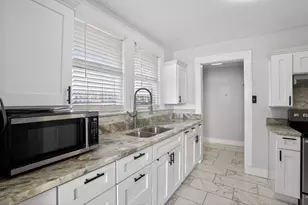 2703 Gladstone Dr, Dallas, TX 75211 - Photo 21