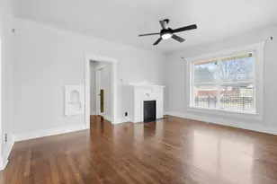 2703 Gladstone Dr, Dallas, TX 75211 - Photo 5