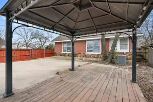 2703 Gladstone Dr, Dallas, TX 75211 - Photo 23