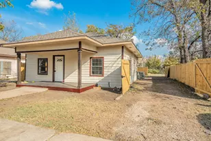 2141 S Jennings Ave, Fort Worth, TX 76110 - Photo 1