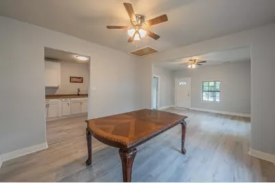 2141 S Jennings Avenue, Fort Worth, TX 76110 - Photo 13