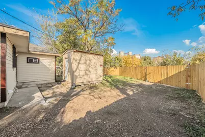2141 S Jennings Avenue, Fort Worth, TX 76110 - Photo 35