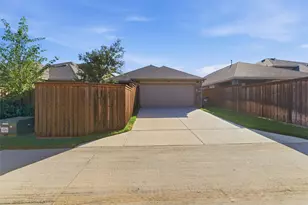 2309 Pyrite Dr, Little Elm, TX 76227 - Photo 31