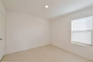 340 Dry Cyn Wy, Fort Worth, TX 76052 - Photo 3