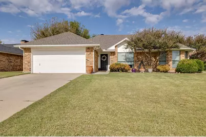 4 Salida Drive, Trophy Club, TX 76262 - Photo 1