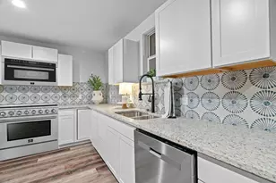 20 Timber Hill Ln, Mineral Wells, TX 76067 - Photo 11