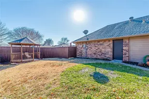 2036 Lavaca Trail, Carrollton, TX 75010 - Photo 33