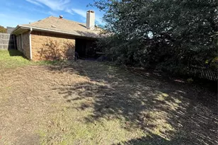 2008 Gardanne Ln, Carrollton, TX 75007 - Photo 17