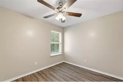 309 Gravel Street, Waxahachie, TX 75165 - Photo 11