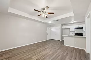 309 Gravel St, Waxahachie, TX 75165 - Photo 7