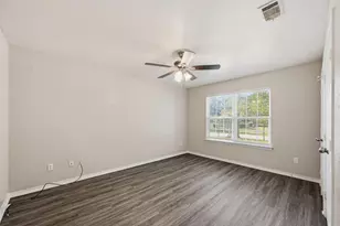 309 Gravel St, Waxahachie, TX 75165 - Photo 9