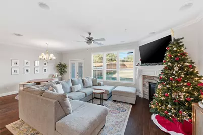 385 Busher Drive, Lewisville, TX 75067 - Photo 9