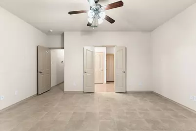 8505 Field Creek Court, Fort Worth, TX 76134 - Photo 19