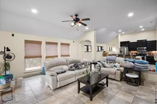 1200 Thicket Dr, Mansfield, TX 76063 - Photo 5